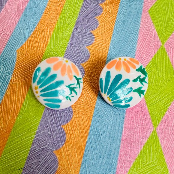Vintage 80s Earrings Daisy Flower Earrings Pink Peach Blue 1980s Costume Jewelry - Picture 2 of 3